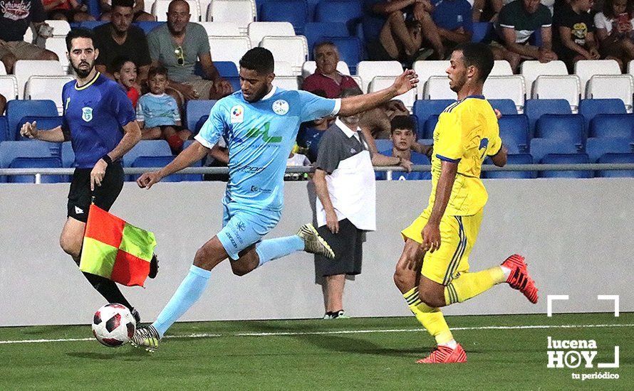 GALERÍA: El Ciudad de Lucena comienza a lo grande imponiéndose al Cádiz B por 3-1 GALERÍA: El Ciudad de Lucena comienza a lo grande imponiéndose al Cádiz B por 3-1