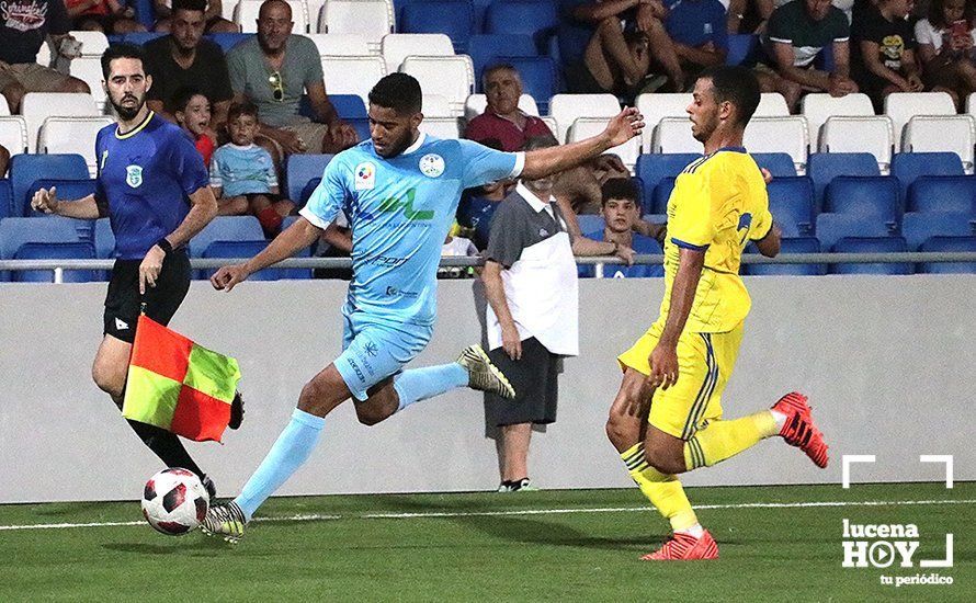 GALERÍA: El Ciudad de Lucena comienza a lo grande imponiéndose al Cádiz B por 3-1