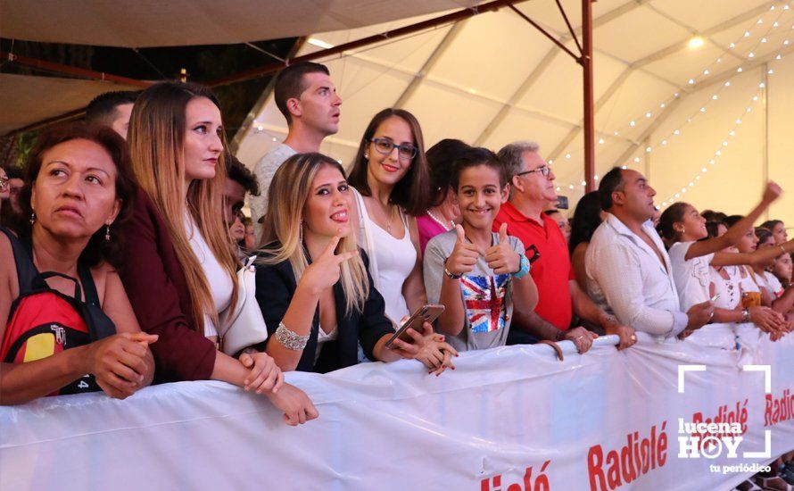 GALERÍA: La Feria del Valle se abre con la nueva Caseta Municipal y la gala de la emisora Radiolé Lucena