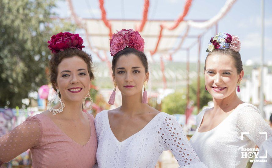 GALERÍA: De flamencas y caballistas en el Real de la Feria del Valle