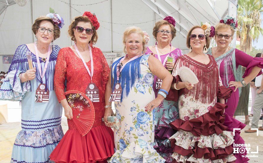 GALERÍA: De flamencas y caballistas en el Real de la Feria del Valle