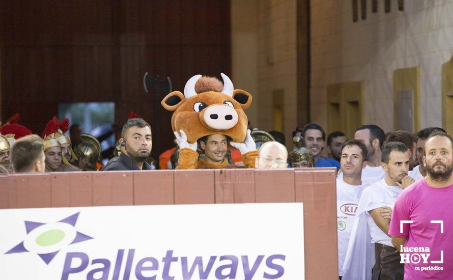 GALERÍA: El Gran Prix viste de risas y color las gradas de la Plaza de Toros a beneficio del templo de San Pedro Mártir GALERÍA: El Gran Prix viste de risas y color las gradas de la Plaza de Toros a beneficio del templo de San Pedro Mártir