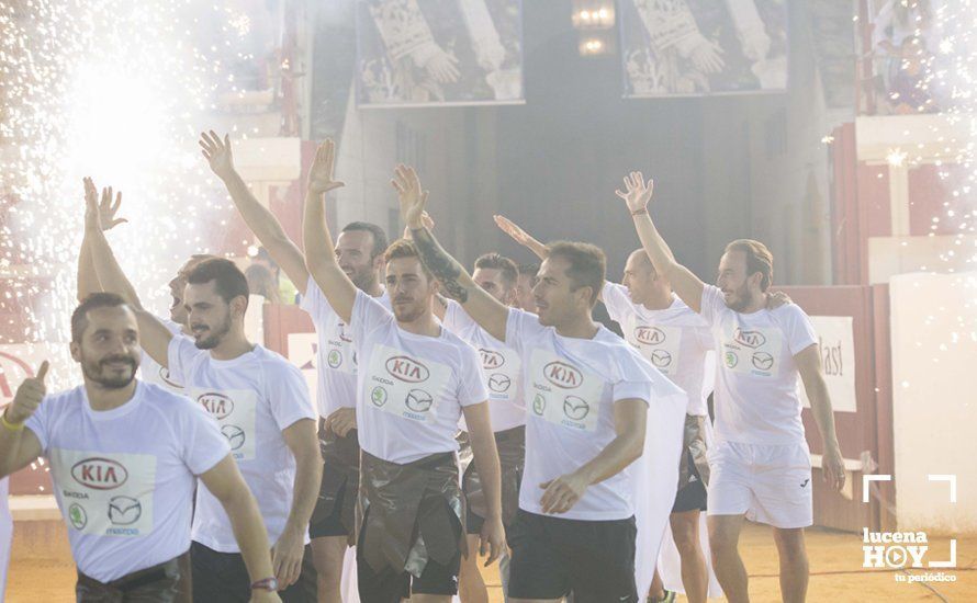 GALERÍA: El Gran Prix viste de risas y color las gradas de la Plaza de Toros a beneficio del templo de San Pedro Mártir GALERÍA: El Gran Prix viste de risas y color las gradas de la Plaza de Toros a beneficio del templo de San Pedro Mártir