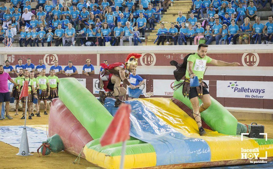 GALERÍA: El Gran Prix viste de risas y color las gradas de la Plaza de Toros a beneficio del templo de San Pedro Mártir GALERÍA: El Gran Prix viste de risas y color las gradas de la Plaza de Toros a beneficio del templo de San Pedro Mártir