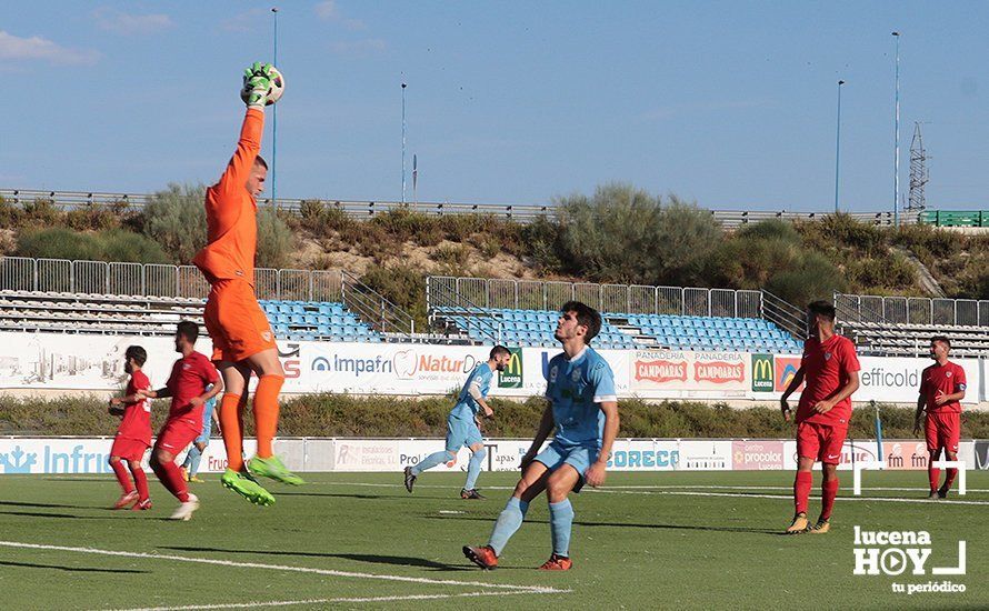 GALERÍA: El Ciudad de Lucena naufraga ante un Sevilla 'C' que supo aprovechar la debilidad defensiva local en la primera mitad (1-2) GALERÍA: El Ciudad de Lucena naufraga ante un Sevilla 'C' que supo aprovechar la debilidad defensiva local en la primera mitad (1-2)