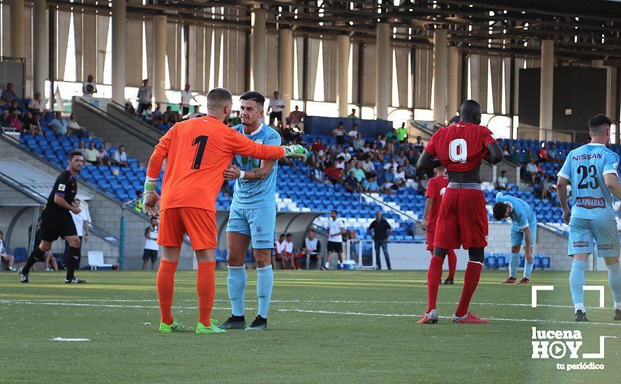 GALERÍA: El Ciudad de Lucena naufraga ante un Sevilla 'C' que supo aprovechar la debilidad defensiva local en la primera mitad (1-2) GALERÍA: El Ciudad de Lucena naufraga ante un Sevilla 'C' que supo aprovechar la debilidad defensiva local en la primera mitad (1-2)