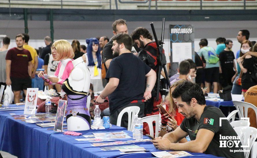 GALERÍA: ¡Tienes que ir!: Talleres, juegos, 'cosplayers', 'lolitas', cómic, realidad virtual y mucha diversión en el II Salón del Manga GALERÍA: ¡Tienes que ir!: Talleres, juegos, 'cosplayers', 'lolitas', cómic, realidad virtual y mucha diversión en el II Salón del Manga