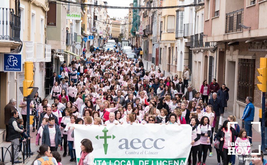 GALERÍA: Cientos de personas se mueven a ritmo de zumba para concienciar sobre el cáncer de mama