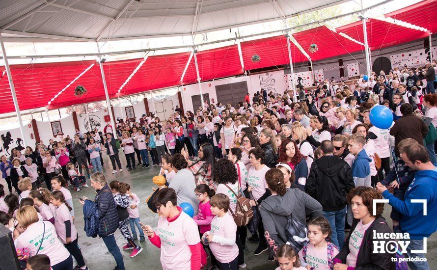 GALERÍA: Cientos de personas se mueven a ritmo de zumba para concienciar sobre el cáncer de mama