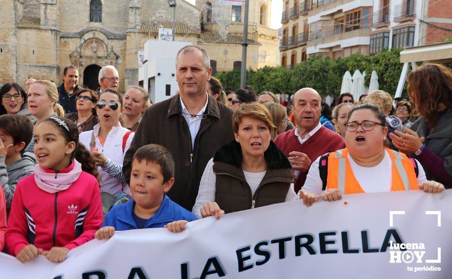 GALERÍA: Más de 600 personas exigen una pista deportiva cubierta para el colegio Antonio Machado