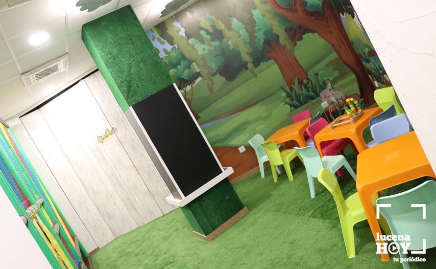 GALERÍA: Abre sus puertas "El recreo", un nuevo concepto de ocio familiar en pleno centro de la ciudad GALERÍA: Abre sus puertas "El recreo", un nuevo concepto de ocio familiar en pleno centro de la ciudad