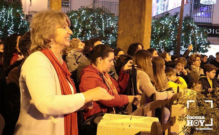 GALERÍA: ¡Ya es Navidad!. Estuvimos en el encendido del alumbrado e inauguración del Belén