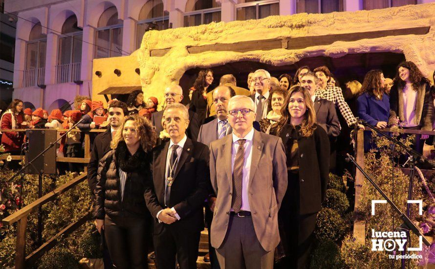 GALERÍA: ¡Ya es Navidad!. Estuvimos en el encendido del alumbrado e inauguración del Belén