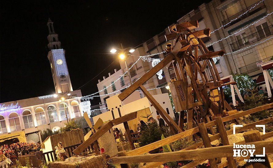 GALERÍA: ¡Ya es Navidad!. Estuvimos en el encendido del alumbrado e inauguración del Belén