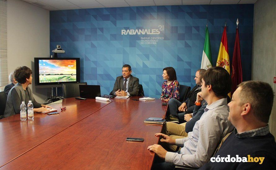 Empresarios de Rabanales 21 se interesan por el clúster del frío y el clima