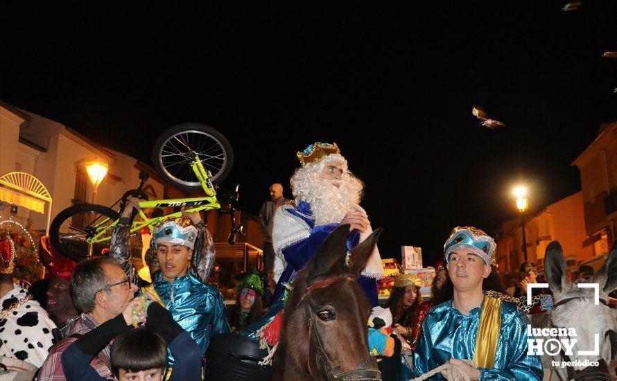 GALERÍA: ¡Ya vienen los Reyes Magos! Sus Majestades reparten los primeros caramelos en Quiebracarretas