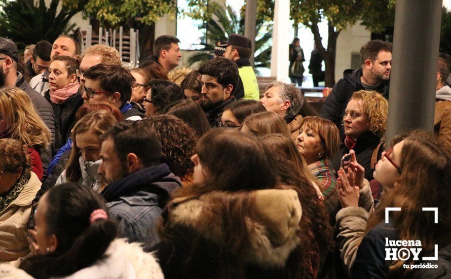 GALERÍA: En torno a 150 personas se concentran para exigir que las políticas de igualdad y violencia de género no sufran merma con el nuevo gobierno de la Junta