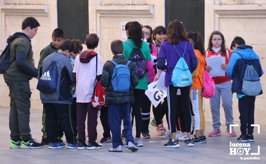 GALERÍA: Más de 500 escolares toman el centro para celebrar el Día de la Paz