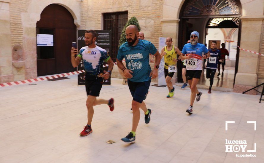 GALERÍA I: VI Media Maratón de Lucena: ¡A correr se ha dicho! (Salida y casco urbano)