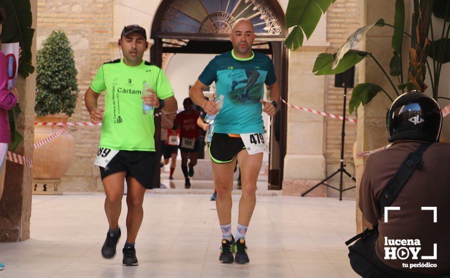 GALERÍA I: VI Media Maratón de Lucena: ¡A correr se ha dicho! (Salida y casco urbano)