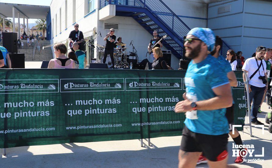 GALERÍA II: VI Media Maratón Ciudad de Lucena: La alegría de llegar a meta