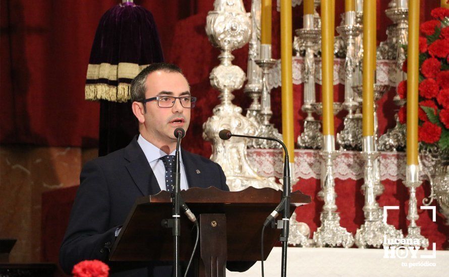 GALERÍA: Mario Cortés traza un mágico paseo por el Viernes Santo de Lucena en su Pregón a Ntro. Padre Jesús Nazareno