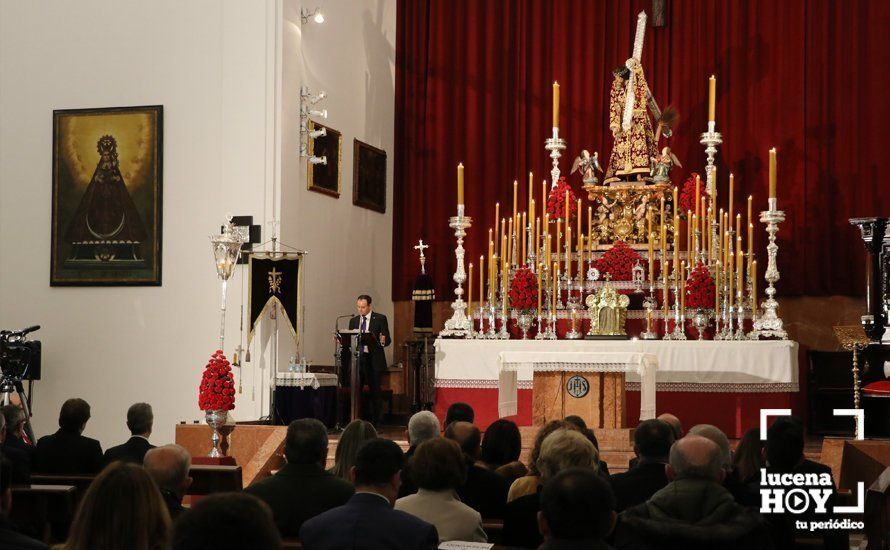 GALERÍA: Mario Cortés traza un mágico paseo por el Viernes Santo de Lucena en su Pregón a Ntro. Padre Jesús Nazareno