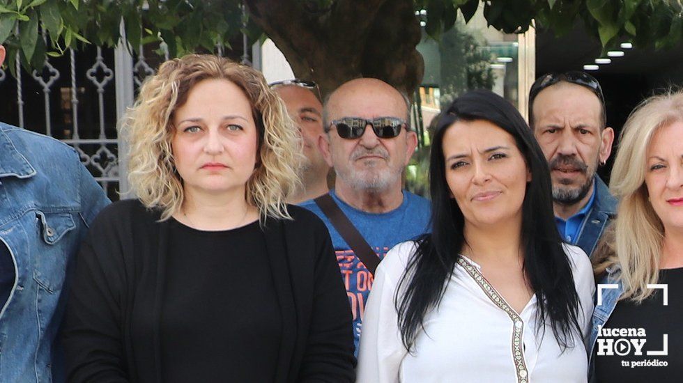  Soledad Burgos y Laura Arjona en un reciente acto público de la confluencia Podemos entre tod@s Lucena 