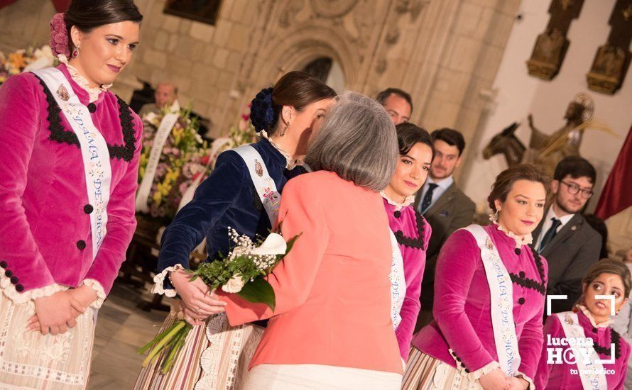 GALERÍA. LA OFRENDA: Un manto de flores y delicados aromas para la Virgen de Araceli