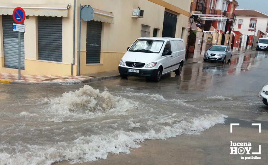  Inundaciones en una calle del barrio de Quiebracarretas 