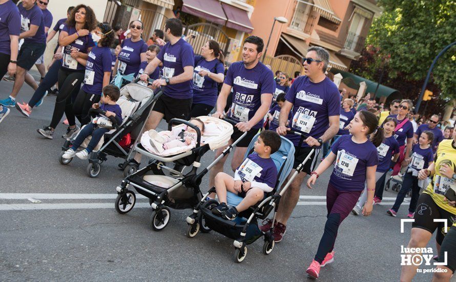 GALERÍA: Jasmine Boutoil y Jaume Leiva se llevan la multitudinaria IV Carrera Nazarena de Lucena