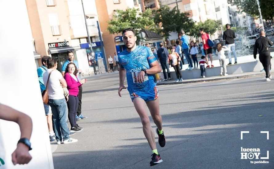 GALERÍA: Jasmine Boutoil y Jaume Leiva se llevan la multitudinaria IV Carrera Nazarena de Lucena