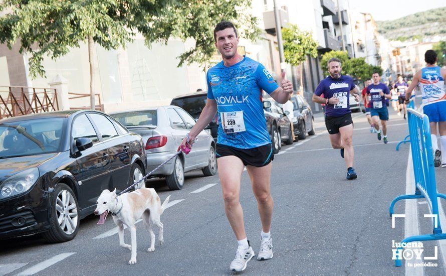 GALERÍA: Jasmine Boutoil y Jaume Leiva se llevan la multitudinaria IV Carrera Nazarena de Lucena