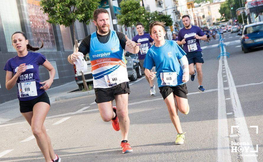 GALERÍA: Jasmine Boutoil y Jaume Leiva se llevan la multitudinaria IV Carrera Nazarena de Lucena