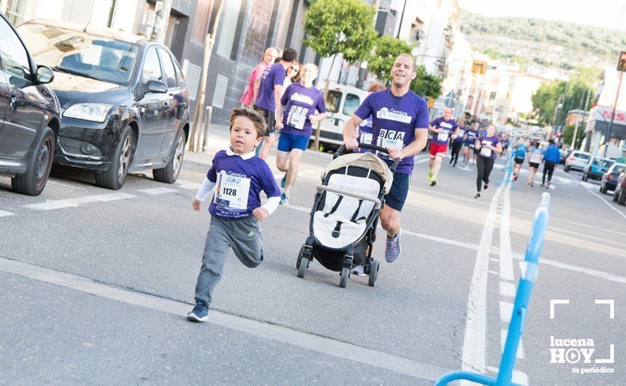 GALERÍA: Jasmine Boutoil y Jaume Leiva se llevan la multitudinaria IV Carrera Nazarena de Lucena