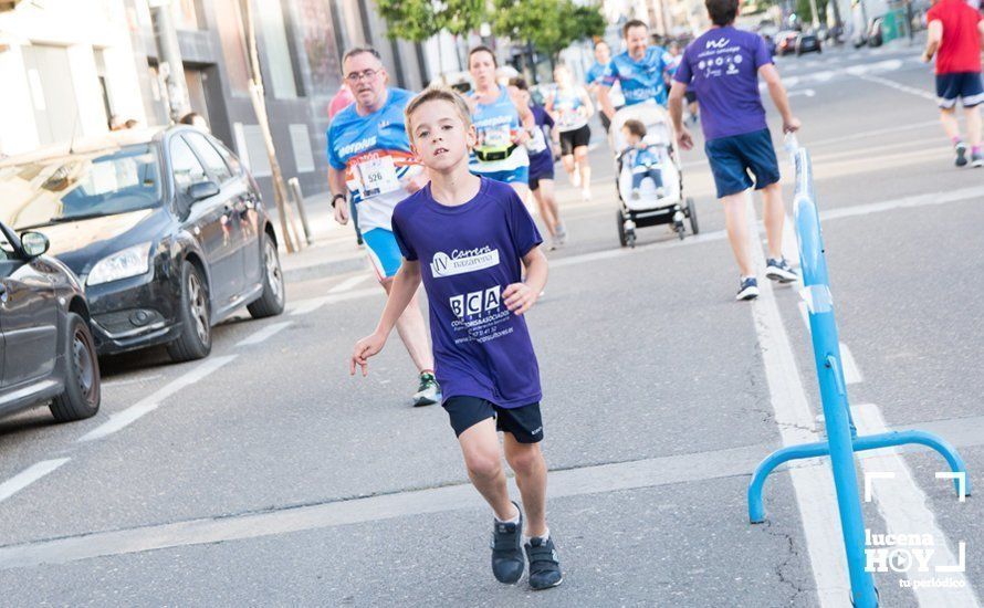 GALERÍA: Jasmine Boutoil y Jaume Leiva se llevan la multitudinaria IV Carrera Nazarena de Lucena