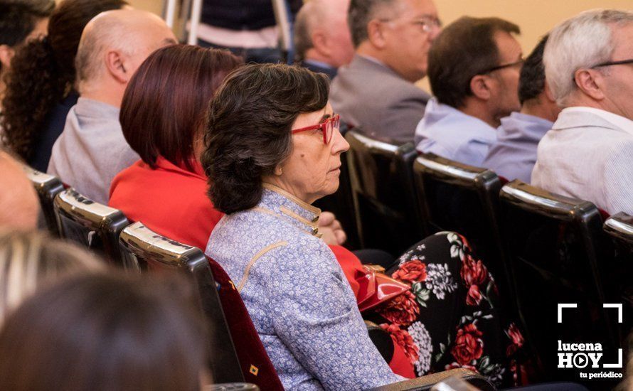 GALERÍA: Otra jornada para la historia de la democracia en Lucena. El pleno de investidura en 50 fotos GALERÍA: Otra jornada para la historia de la democracia en Lucena. El pleno de investidura en 50 fotos