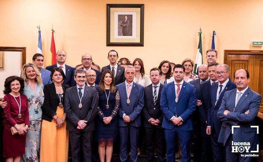 GALERÍA: Otra jornada para la historia de la democracia en Lucena. El pleno de investidura en 50 fotos GALERÍA: Otra jornada para la historia de la democracia en Lucena. El pleno de investidura en 50 fotos