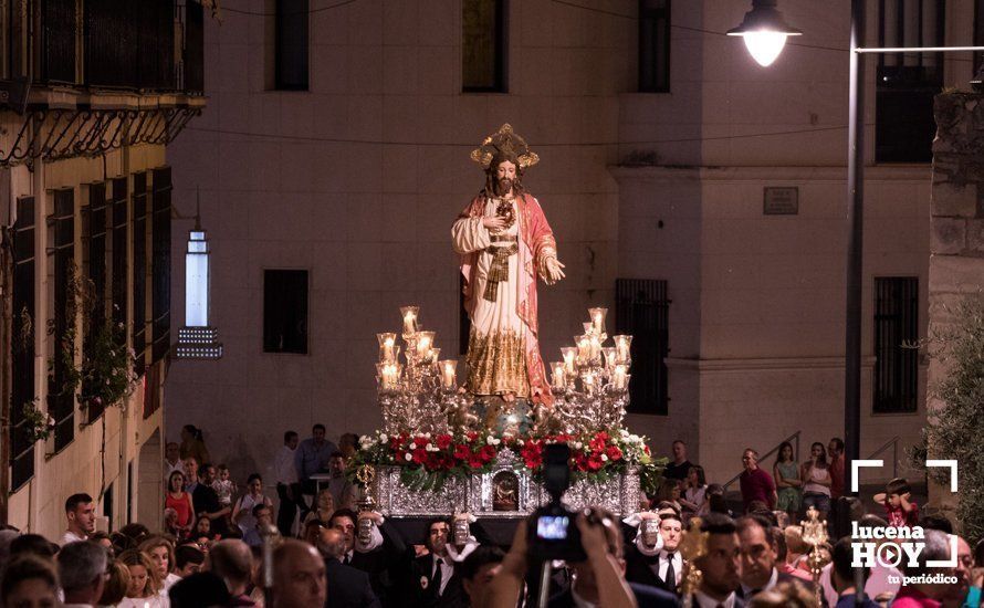 GALERÍA: Las imágenes de la procesión extraordinaria del Sagrado Corazón de Jesús