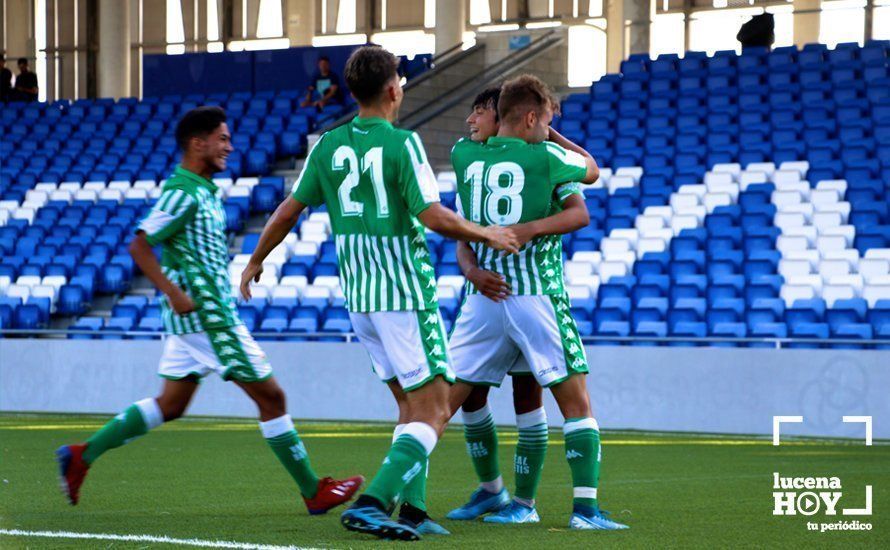 GALERÍA: El Real Betis se lleva el Trofeo Torre del Moral tras imponerse a Málaga y Leganés