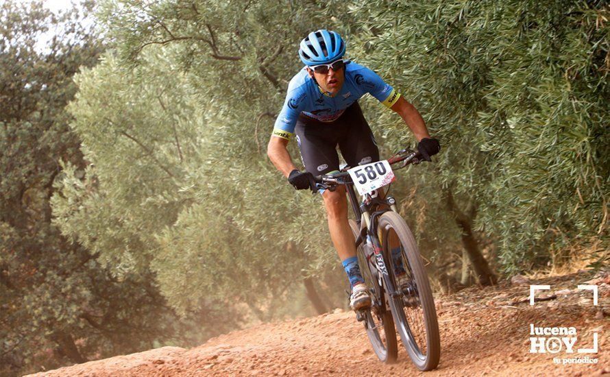 GALERÍA: Sergio Torres y Luzi Zipitria ganan en la XXV Ruta MTB de Lucena, que contó con más de doscientos participantes