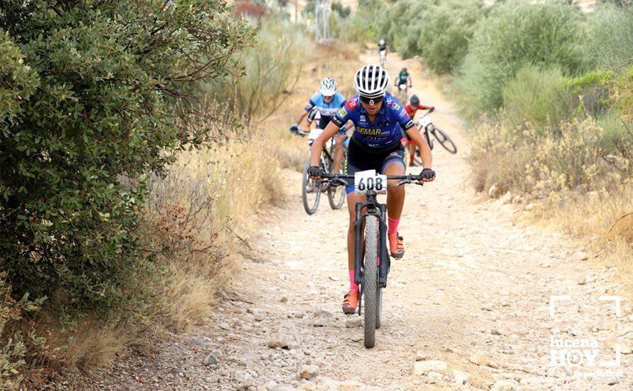 GALERÍA: Sergio Torres y Luzi Zipitria ganan en la XXV Ruta MTB de Lucena, que contó con más de doscientos participantes