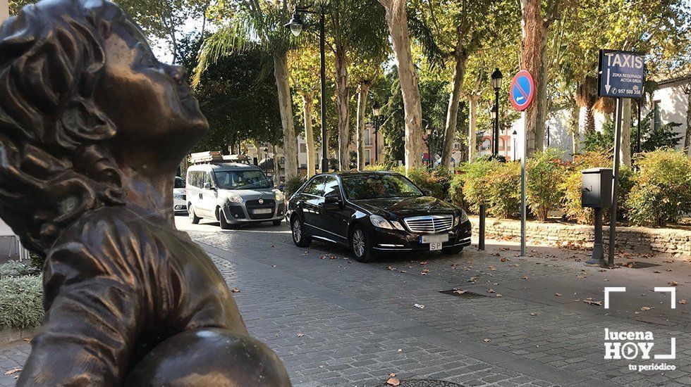  Parada de taxis del Paseo del Coso 