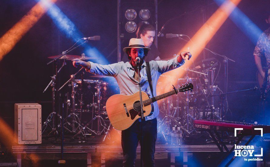 GALERÍA: Más de 3.200 espectadores vibraron con la música de Morat en la plaza de toros de Lucena