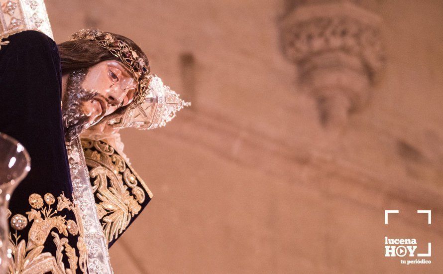 GALERÍA: La devoción nazarena de Lucena llena la Mezquita Catedral de Córdoba