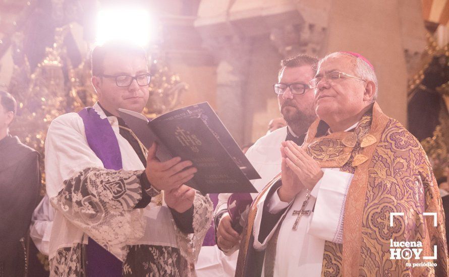 GALERÍA: La devoción nazarena de Lucena llena la Mezquita Catedral de Córdoba