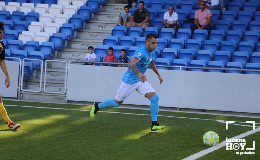 GALERÍA: Más líderes: El Ciudad de Lucena derrota al San Roque en un trabajado partido (1-0) GALERÍA: Más líderes: El Ciudad de Lucena derrota al San Roque en un trabajado partido (1-0)