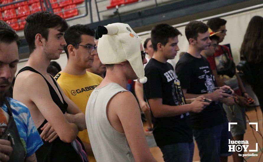GALERÍA: Talleres, juegos, 'cosplayers', realidad virtual y mucha diversión en el III Salón del Manga GALERÍA: Talleres, juegos, 'cosplayers', realidad virtual y mucha diversión en el III Salón del Manga