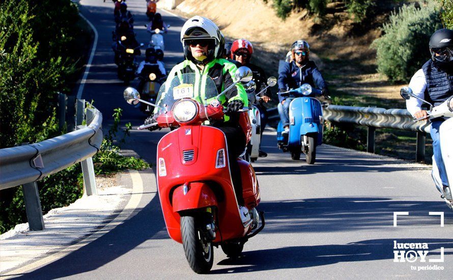 GALERÍA: Lucena, Capital de la Vespa: Cientos de vespas toman la ciudad y las carreteras de la Subbética