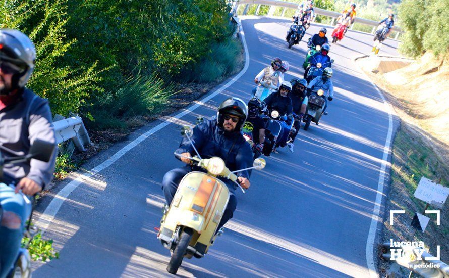 GALERÍA: Lucena, Capital de la Vespa: Cientos de vespas toman la ciudad y las carreteras de la Subbética